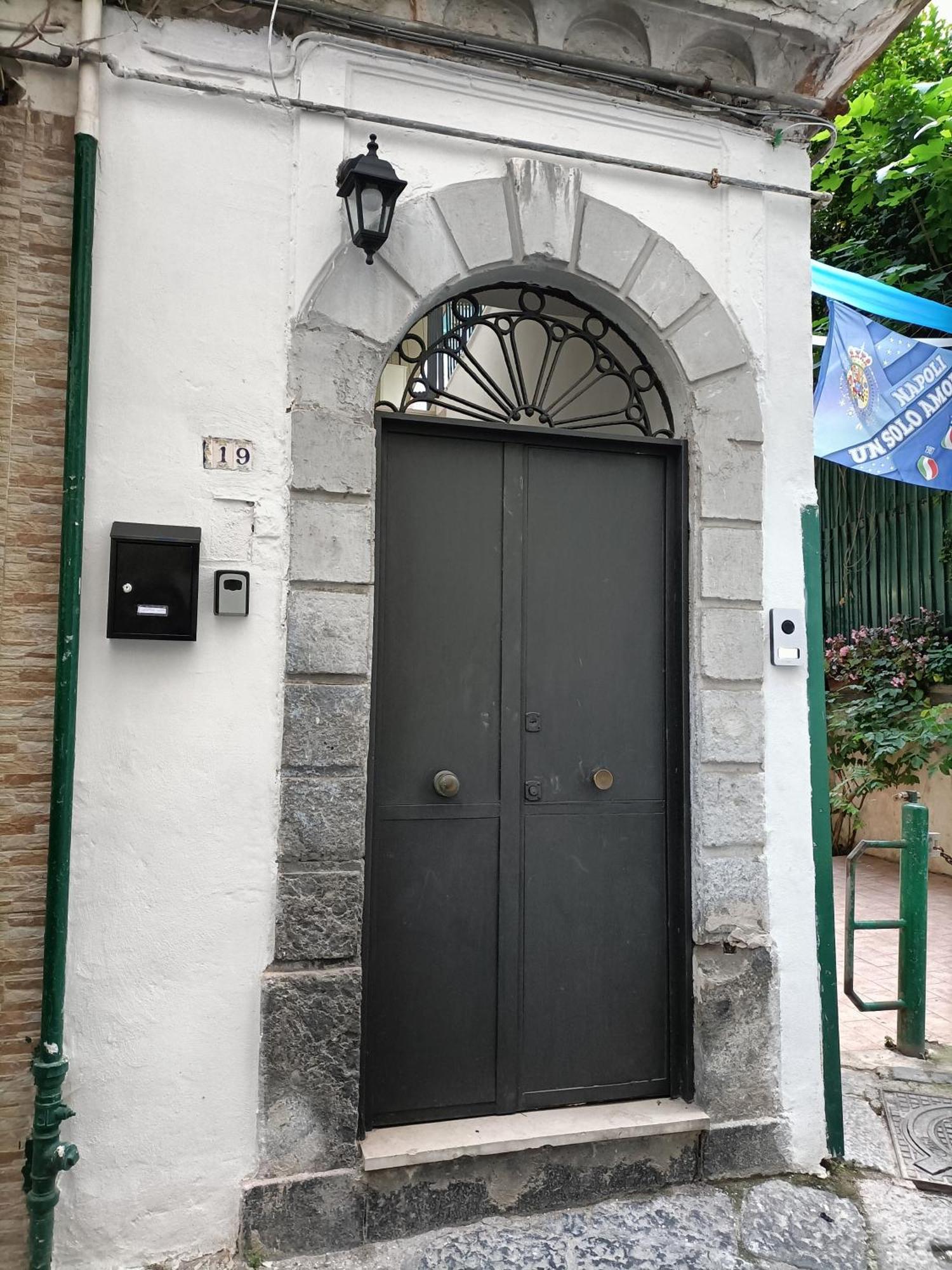 A Casa E Cardetella Apartment Naples Exterior photo